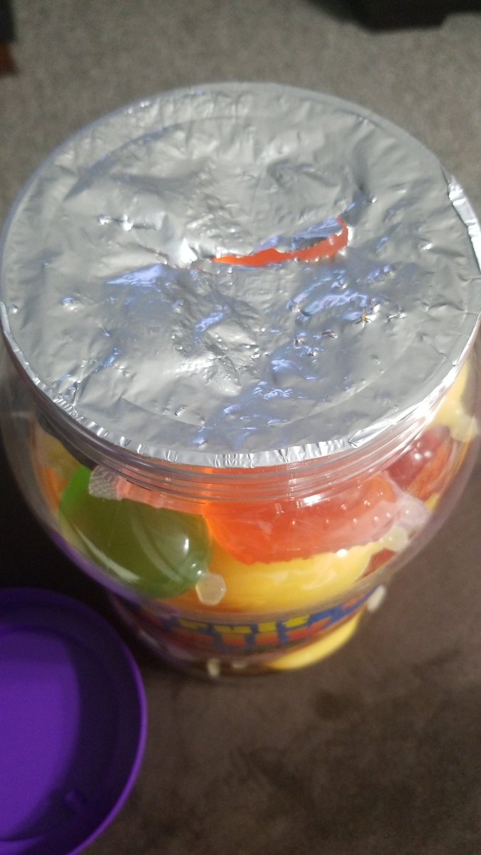 U2Slow2KeepUp's tweet photo. @amazon @AmazonHelp @amazonnews this is the product I bought and I can't get a replacement. I know you wouldn't want something that is already open. Please explain this to me. Thank you https://t.co/bAd5Cdc2dH