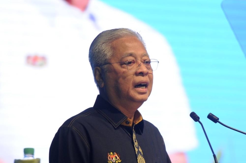ThesentralM's tweet photo. PM belum bincang tarikh PRU-15 dengan ‘Top Five’ UMNO

https://t.co/qzXDdgX0SB https://t.co/KZTAYw88cg
