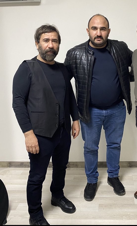 ispirlihsan's tweet photo. Çok değerli sanatçı Osman ÖZTUNÇ abimizin validesi hakkın rahmetine kavuşmuştur. Annemizin mekanı cennet olsun Allah ailesine ve sevenlerine sabırlar versin inşallah. https://t.co/UMb9rMSRpd