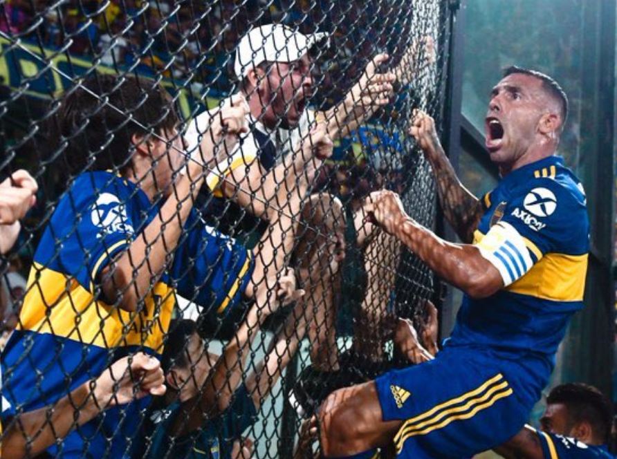 blanco_nicolas7's tweet photo. A Lo Boca https://t.co/UX1BiagI1K