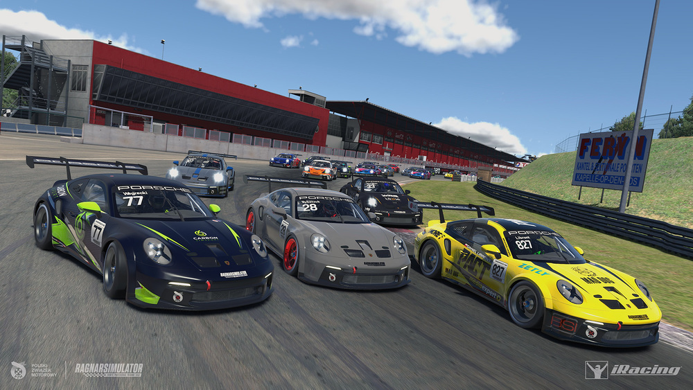 Wystartował trzeci sezon Porsche Esports Sprint Challenge Poland.
Dwudziestu czterech czołowych kierowców esportowych z naszego kraju rywalizuje w najważniejszych zawodach digital motorsportu  rozgrywanych w ramach mistrzostw Polski.