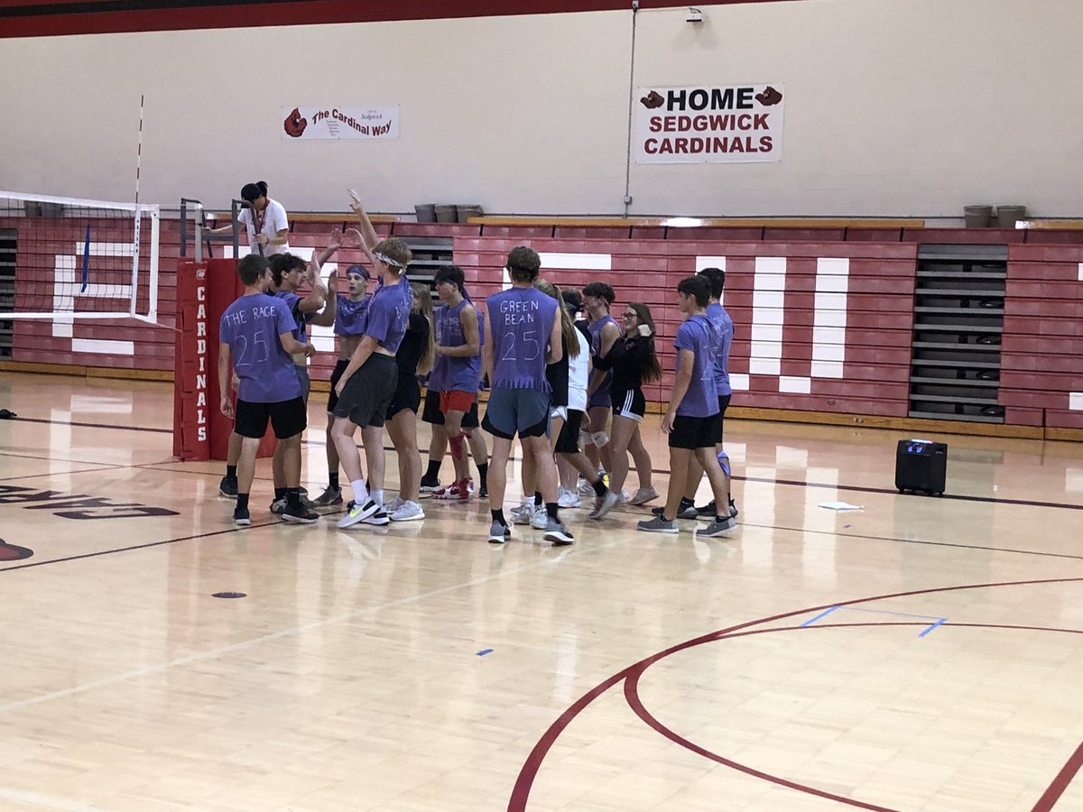 SHSCardsSTUCO's tweet photo. Sophomores win volleyball SHS 2022 homecoming #WeAreSedgwick https://t.co/xZ6H8kBPsd