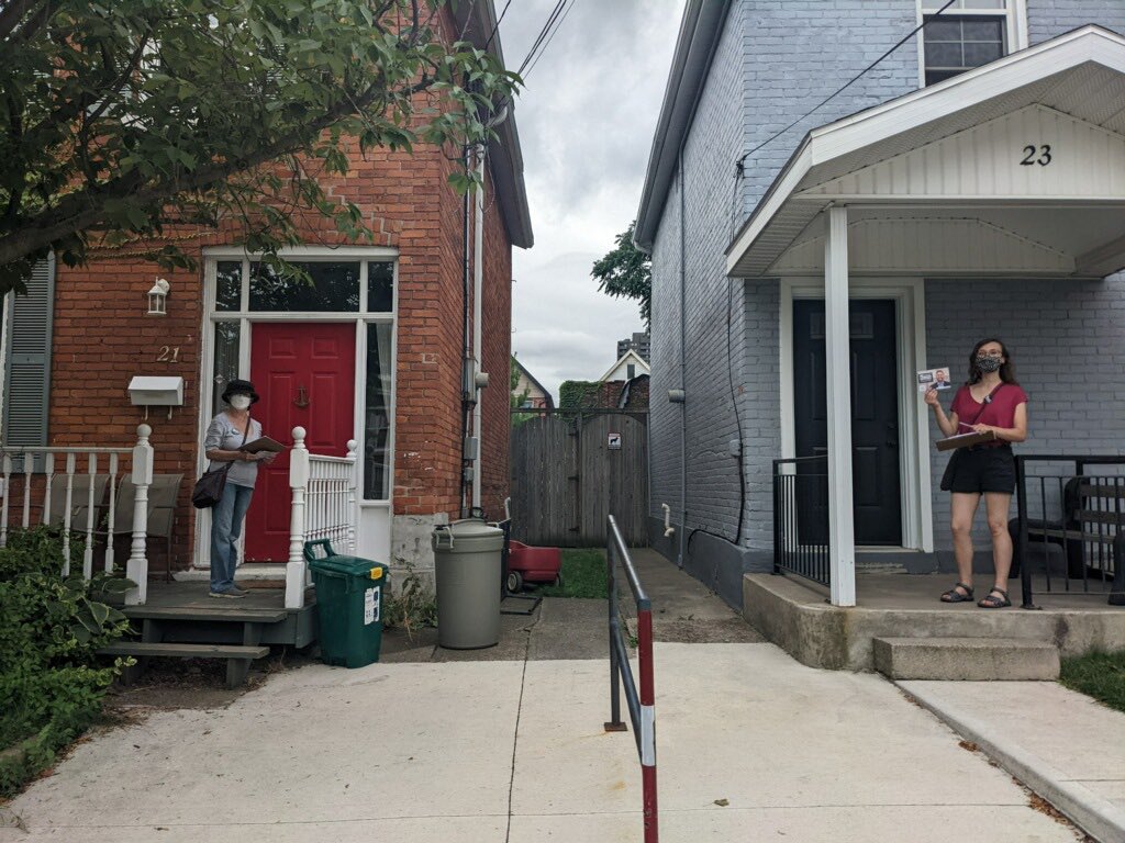 CameronKroetsch's tweet photo. Thanks to @AshleyMAWilson, @frances_twitr, and @lucia_ianna for representing me at the doors in the Central neighbourhood while I was at @supercrawl today. And they found a ginger cat! Teamwork makes the dream work! ✨ #HamOnt #CatsForCameron https://t.co/wfZTERU0ad