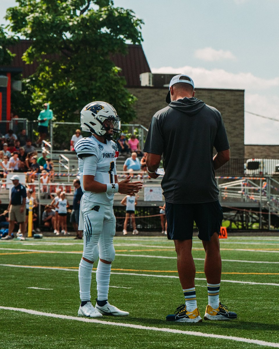 Sam Holcomb tweet media