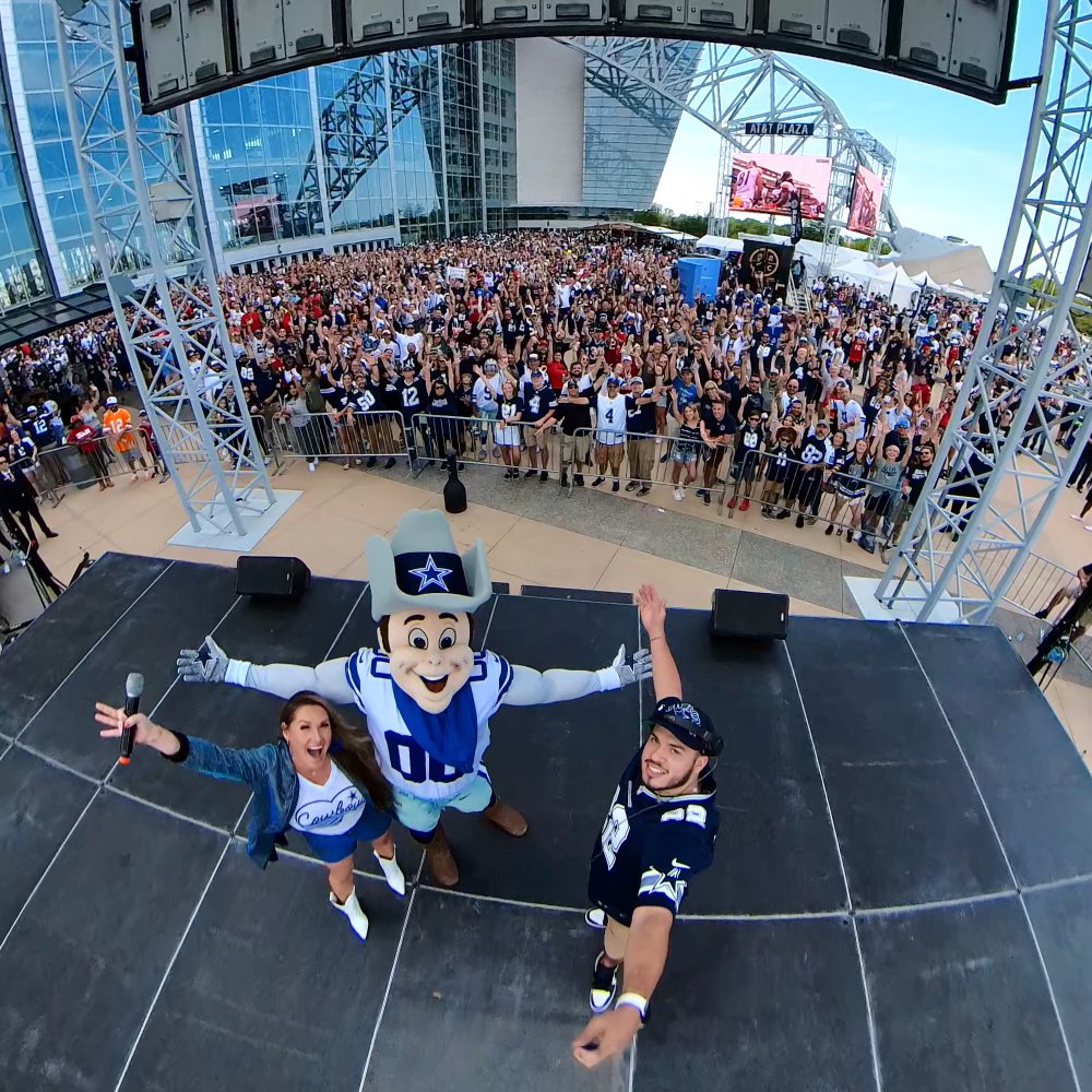 Ali Dee 🌵 tweet media