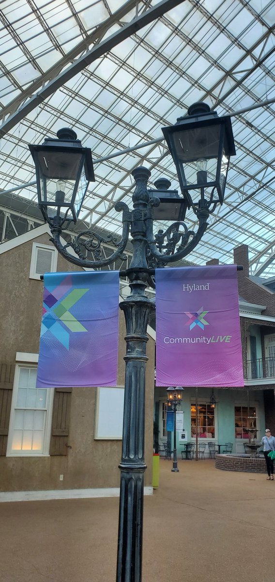 JohnSakers's tweet photo. It's that time of year again. #CommunityLIVE 2022 in Nashville. Let's go! https://t.co/G0zaoLcKPT