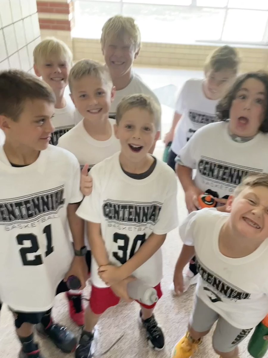 CentennialBask1's tweet photo. 5-6-7, we’re in tryout heaven!  Day 1 for the boys is in the books!  Check your email or the website for day 2 dates/times 🏀👏🏼 https://t.co/yBVuogdfkl