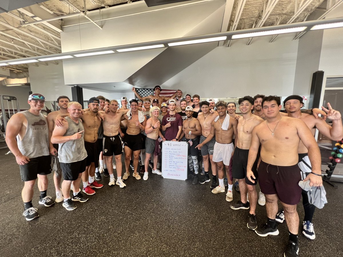 CTigersBaseball's tweet photo. Great job by the guys. #911NeverForget 
@NAIABall @CUMaroonGoons https://t.co/xPOdOrsTCL