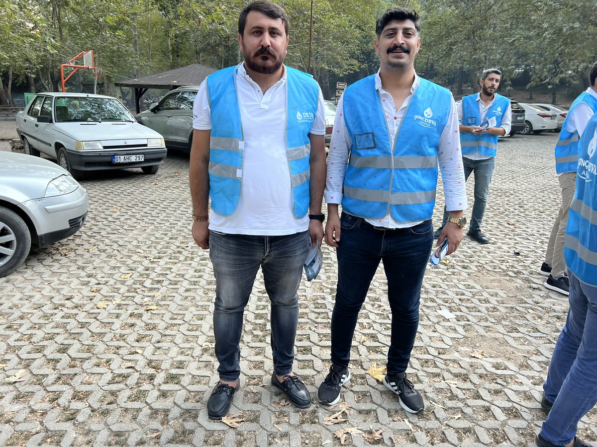 Adembzkrt01's tweet photo. Varsın Geçliğimiz Feda Olsun Bu ÜLKEYE❤️ 

@halitbrkcn @KILICibrahim01 @KenanAlptekin01 @hskrtp @cdagtekinn 
#DevaPartisi 
#Gençdeva https://t.co/AR11V9TCuF