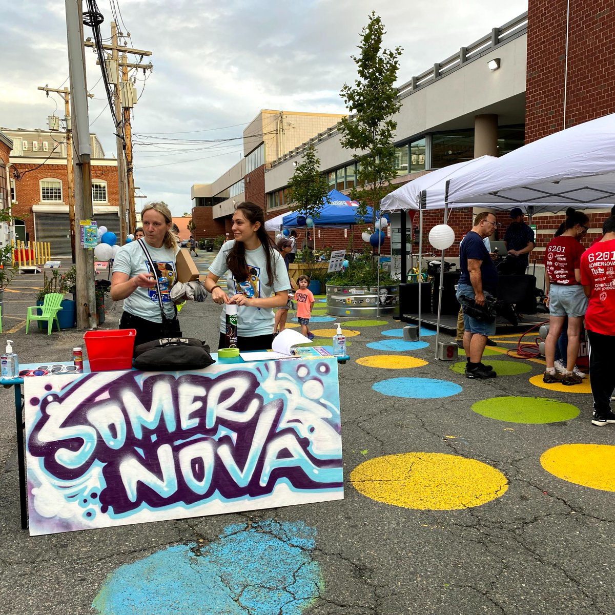 AllAbout02143's tweet photo. We are so grateful to @Somernova02143 who have again joined us as a sponsor of @FluffFestival! Their longtime support is part of what makes all the flufftastic fun possible. Stop by their booth on Saturday from 3-7pm!
#FluffFestival #FluffAtFirstSight #LoveUnionSquare https://t.co/igcQnJL5z4