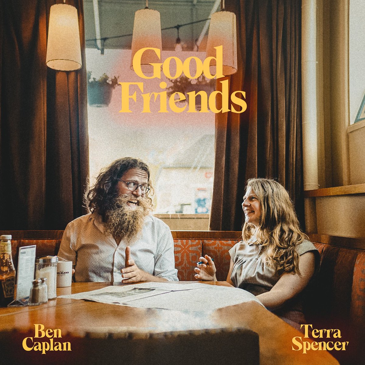 TerraSpencer's tweet photo. Big thanks to Susi Lanagan for playing Good Friends (and sneaking out some other Old News) on What the Folk! all the way down in Melbourne, Australia! How cool is that? 🐨 @pbsfm https://t.co/TzBo1bgdVw