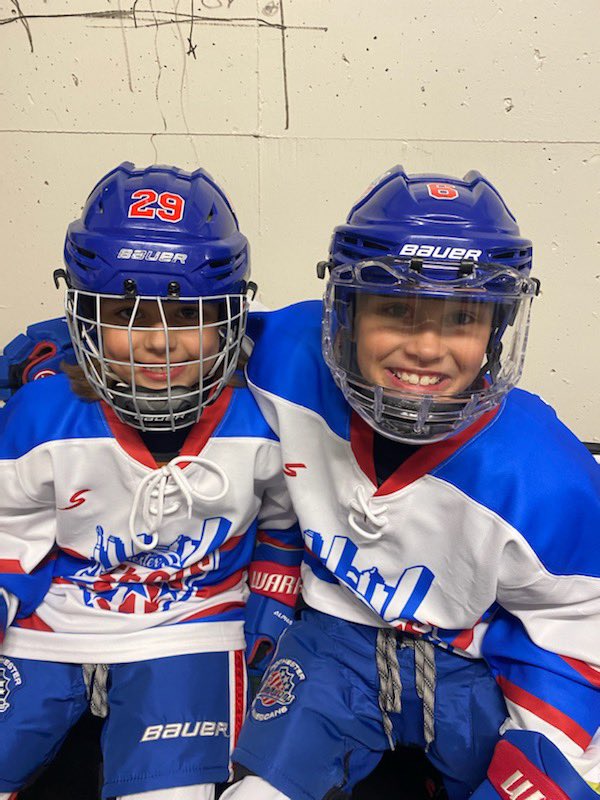 MrsSNewman1's tweet photo. Spent the weekend opening Hockey and Cheer season with my kids. 🏒🥅📣💙🤍❤️ https://t.co/SWU902AUx5