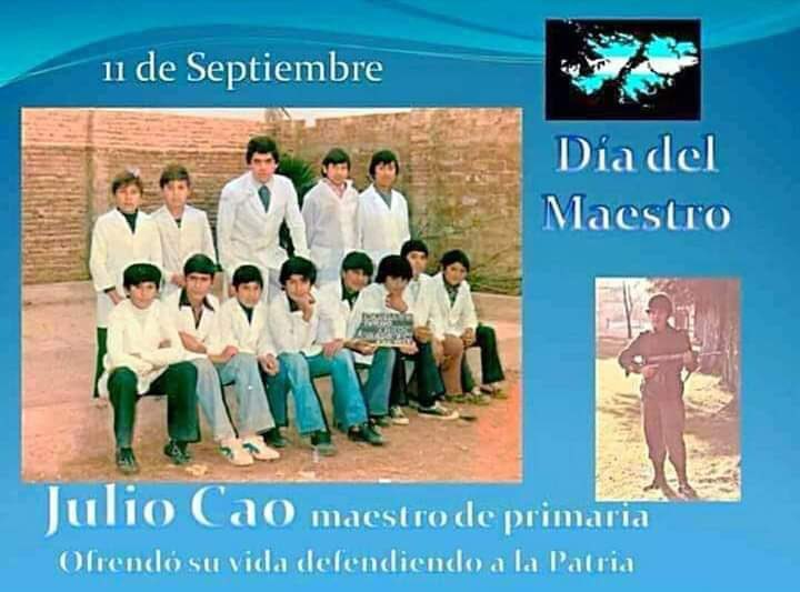 DanielS93481031's tweet photo. Este soldado era maestro y no debía ir a Malvinas por ley.
Se infiltro entre los soldados en el pandemonio  del Regimiento 3.
Cuando llegó a Malvinas ,le dijo al Capitan "SOY MAESTRO, QUE LES VOY A DECIR A MIS ALUMNOS?"
Y murió en combate. https://t.co/vz1lt7Of3A
