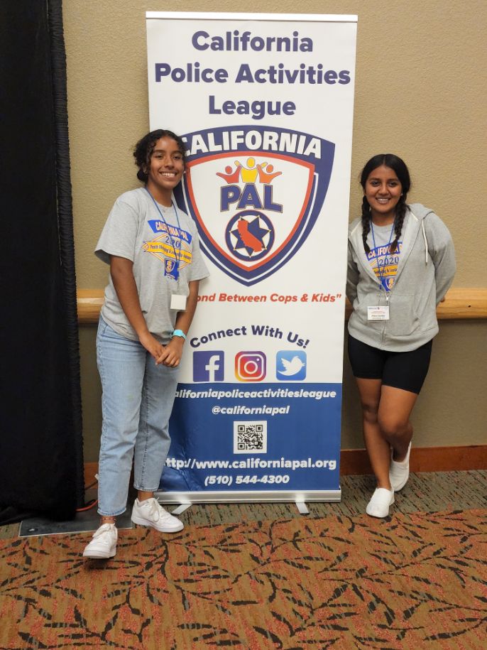 CaliforniaPAL's tweet photo. At the 2022 Youth Mentoring &amp; Leadership Academy conference 20 youth were awarded California PAL San Jose Sharks Leaders scholarships which includes additional leadership training throughout the school year!  Big thank you to @SanJoseSharks for funding the scholarships! https://t.co/DGcwHFF5lO