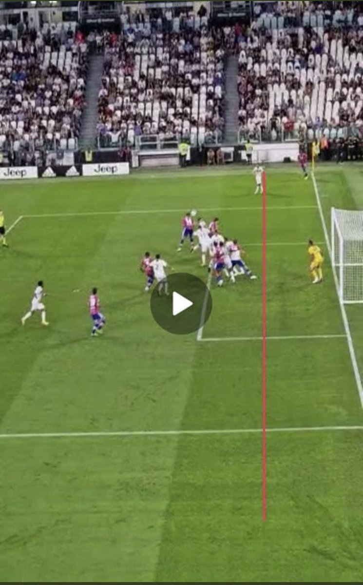 Spendono milioni per una tecnologia resa inutile da un cellulare da 1000€ che fa una foto dalla piccionaia dello stadio.   <a href="/AIA_it/">A.I.A.</a> = mafia <a href="/SerieA/">Lega Serie A</a> =🤡🤡 <a href="/juventusfc/">JuventusFC</a> = ragionier Ugo Fantozzi.