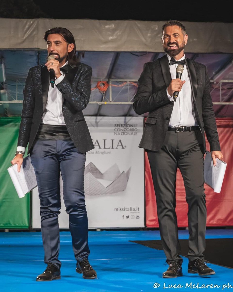OrsoneMaxone's tweet photo. Un viaggio che valeva davvero la pena di fare! ❤️ @_MissItalia https://t.co/dXRom4GOsp