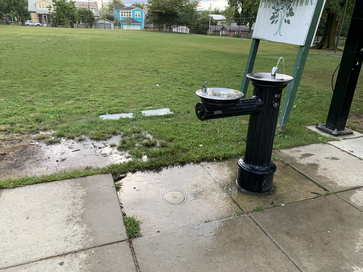 Attn <a href="/DCDPW/">DC Department of Public Works</a> <a href="/DCDPR/">DC Parks & Recreation #WhereFunHappens</a> Hamilton Payground in NW could use some attention :) water fountain is flooding the field