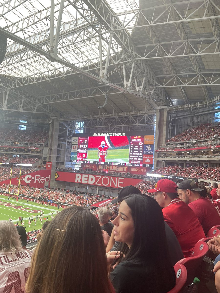 LillyLtm's tweet photo. Been watching. @EnoB  since he was beginning at arizona state, excited to see him on the field of @StateFarmStdm with the @AZCardinals https://t.co/bR0W4bkuVp