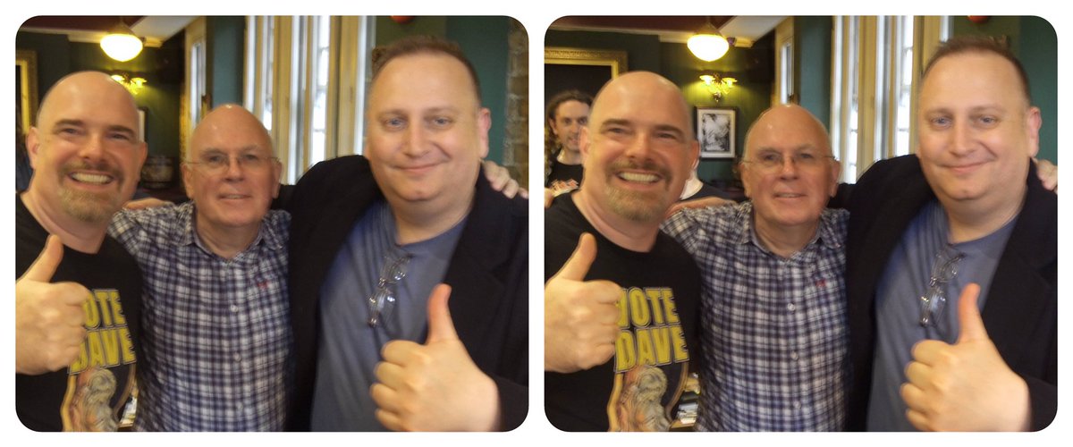 StereoSimian's tweet photo. The @2000adSouthern met up at the @CrownAnchor1 to celebrate the 10th anniversary of #Dredd3D, the amazing film adaptation of @2000AD’s future lawman.

I was on hand to take several blurry #stereoscopic #3D pics… *hic*

2/2 https://t.co/fDPfXust1A