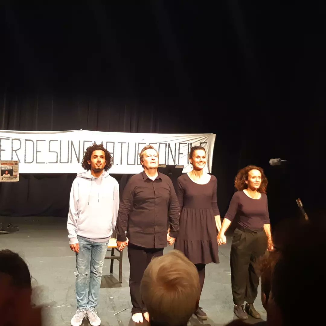theatreactu's tweet photo. [#festival ] Avignon OFF
@festOffAvignon

LE JOUR OÙ MON PÈRE  M'A TUÉ

M.e.s Magali Solignat

➡️ 7 > 30/7

https://t.co/EHt9tdcxFQ

https://t.co/LbXJ5lTjXJ

#theatreactu
#theatrenews #actutheatre #critique #theatre #creation #festivalavignon #culture
@festivalavignon
#off22 #art https://t.co/dh5hhexW8r