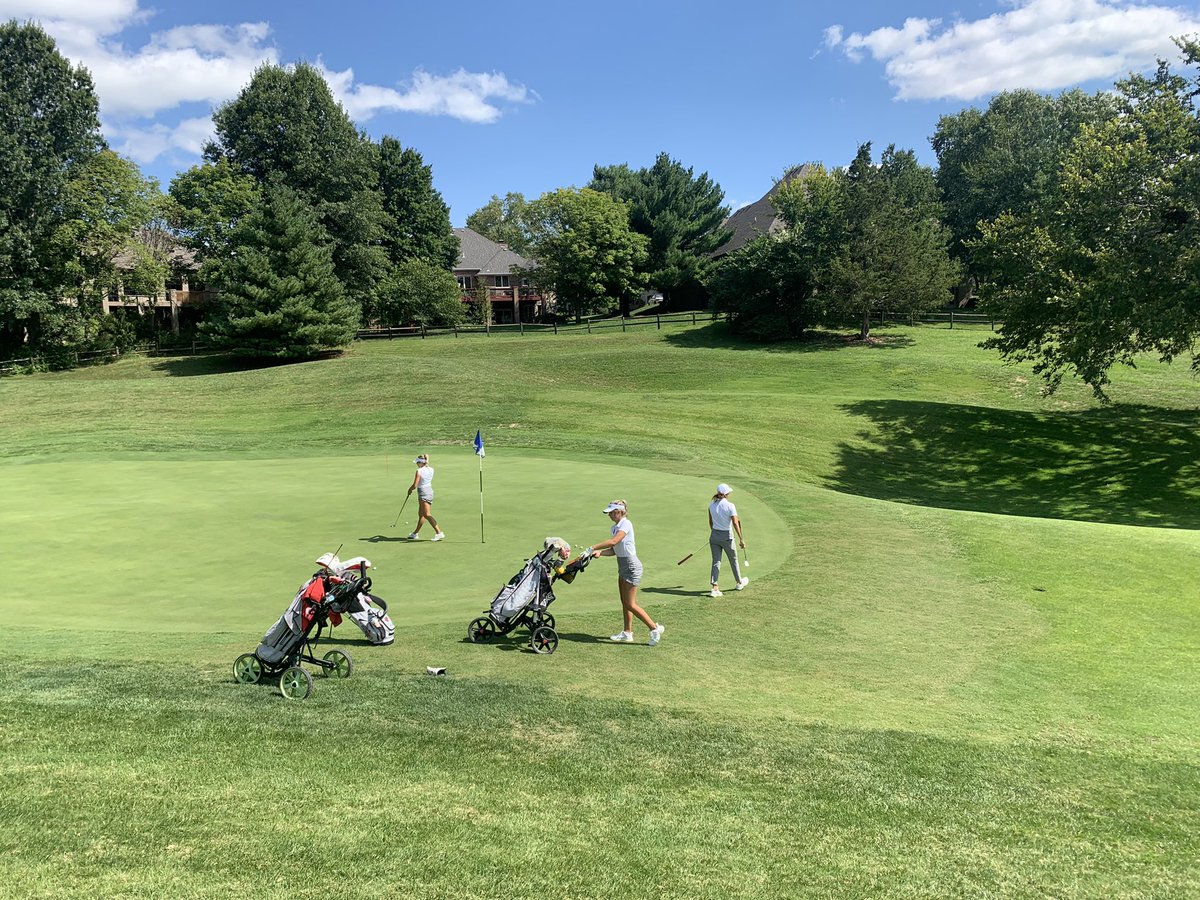 OmahaWGO's tweet photo. Practice Round ✅
Follow along tomorrow with live scoring for the MSU Payne Stewart Memorial at https://t.co/8FSX9ggKVV #EveryoneforOmaha #OmahaWGO https://t.co/mNSOAfLrsw