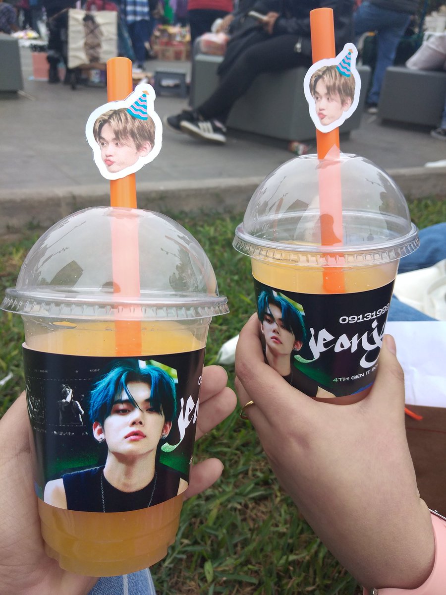 913files's tweet photo. gracias a moa por apoyar al proyecto, tanto por parte del equipo de Moa Squad y mí persona esperamos que hayan podido disfrutar del evento 💗 muchas gracias por venir al #1999fest por el cumpleaños de yeonjun 🫶🏼 #Fest_With_Yeonjun 🎤💚 https://t.co/pSJdVGjxk9