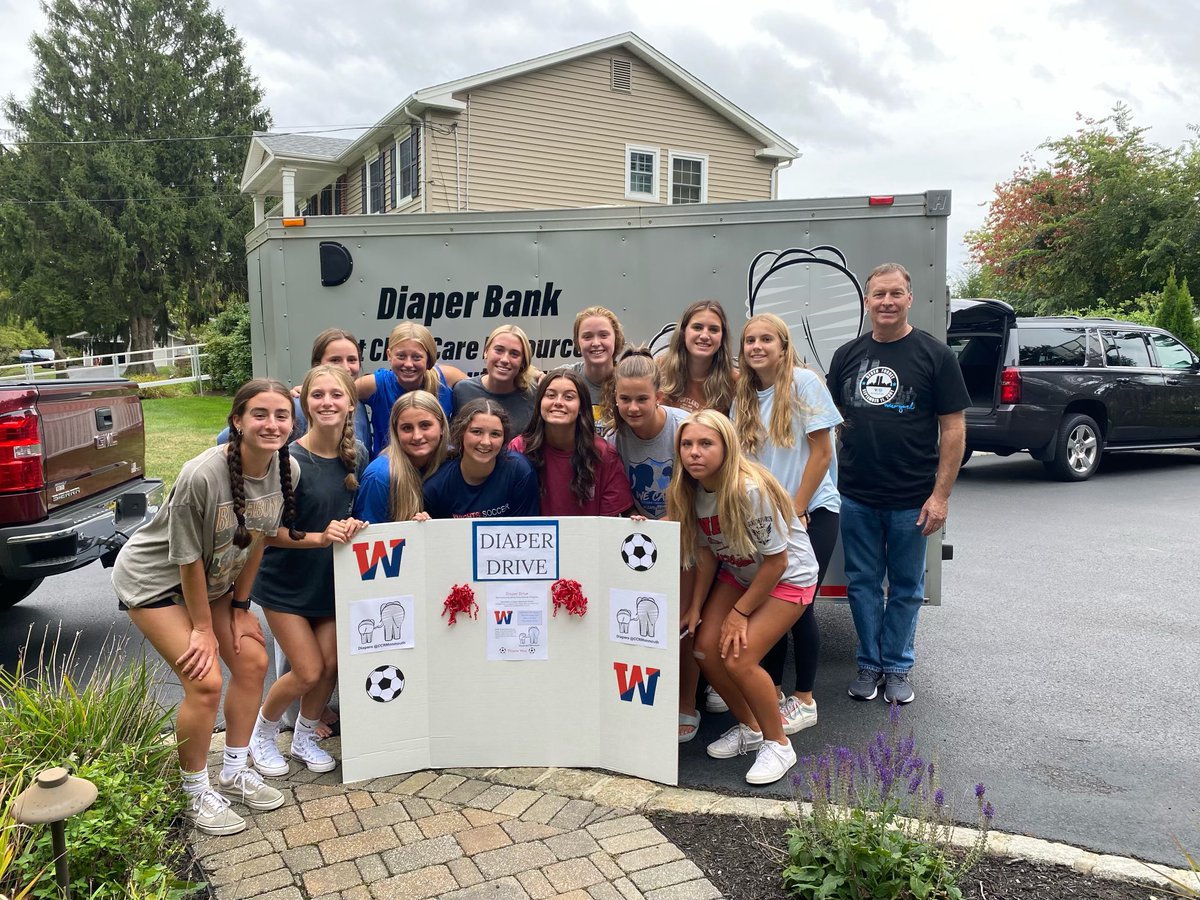 WallAthletics's tweet photo. @WallGirlsSoccer not only did our girls win their game vs St.Rose but they also helped with a successful diaper drive! 🙌🏽⚽️👏🏽 #WallTogether #GivingBack ❤️❤️❤️ https://t.co/Bd183nHvS6