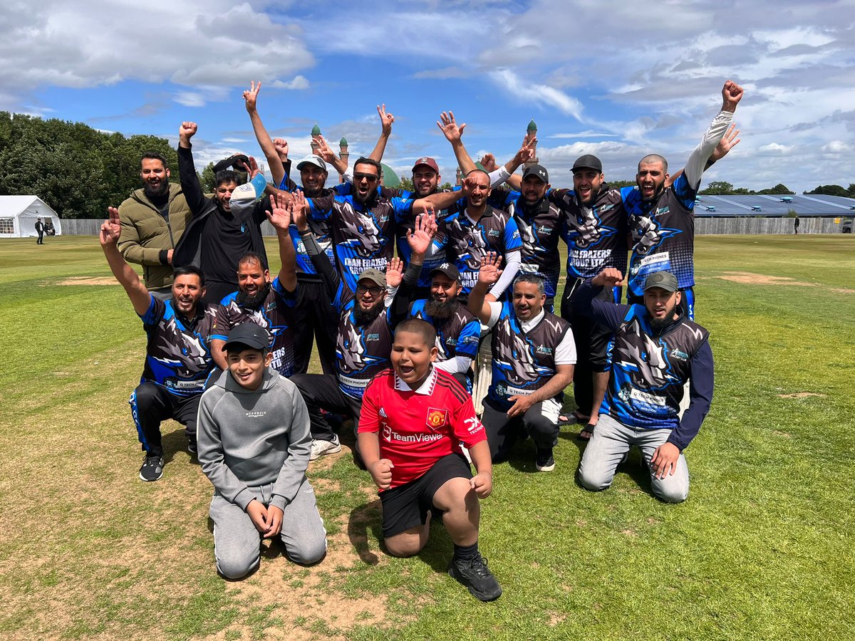 Defending Champs of the Pro40 Cup, MCC secured their place in the 2022 Final as thy bt My Lahore by 77 rns. I.Khan's 55 gve MCC a totl of 195 to defend. In reply, the visitrs were all out for 118 Kamran Masood picked up 3-22 
Final v Mangla @ Gt Horton  Church 11/9/22 
12:30 PM