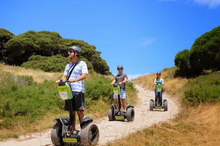 MaximusCampers's tweet photo. TOP THINGS TO DO ON ROTTNEST ISLAND!
Glide around on a #Segway & explore the #island’s
#beauty & #history in a #fun & #ecofriendly way.
#SegwayToursWA take you on an #adventuroustour
where you’ll discover Rottnest’s #fascinatinghistory
while soaking up its stunning surrounds. https://t.co/ZuRYshY4Y9