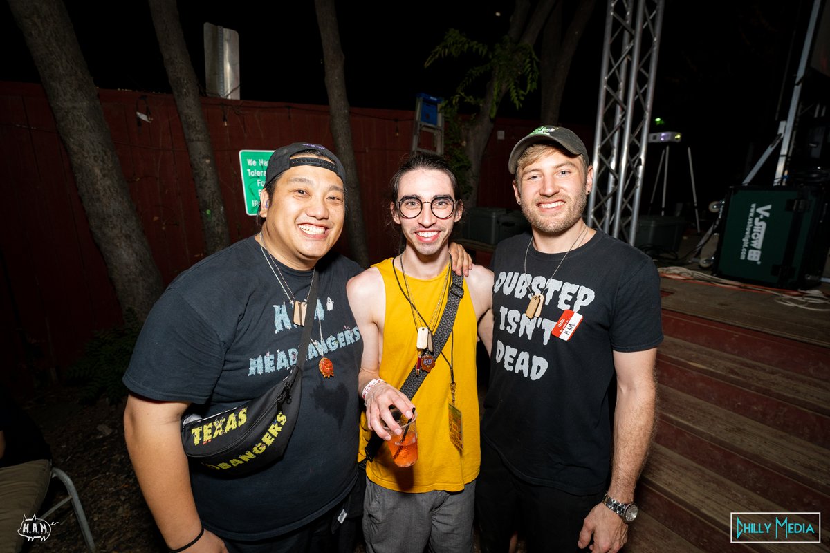 DustinGaronzik's tweet photo. Life is better with true friends. #HAM4Life

@HAM_Promotions 

📸: @ChillyMedia https://t.co/SZbdRlIMmp