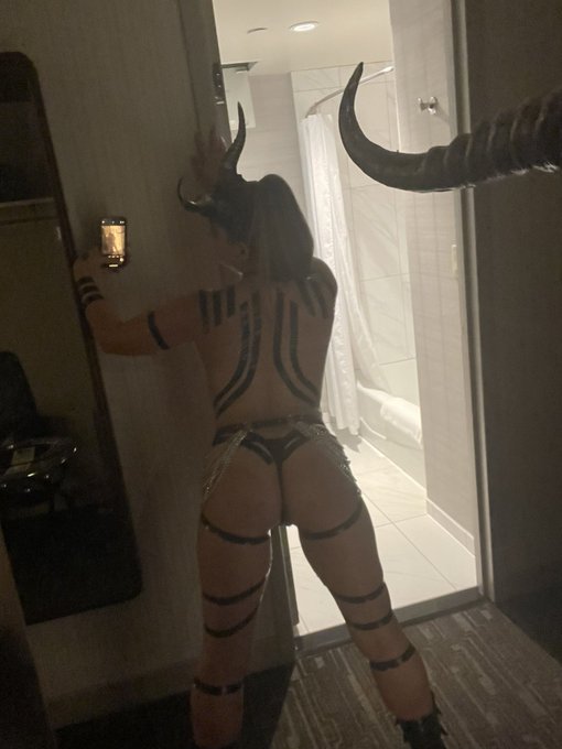 My outfit for Torture Garden Los Angeles. 😈 https://t.co/CHOKx09AvC<a href="/tag/bikini"class="tags"><span>#bikini</span></a><a href="/tag/sheer"class="tags"><span>#sheer</span></a><a href="/tag/milf"class="tags"><span>#milf</span></a><a href="/tag/tahiti"class="tags"><span>#tahiti</span></a><a href="/tag/moorea"class="tags"><span>#moorea</span></a><a href="/tag/onlyfan"class="tags"><span>#onlyfan</span></a>