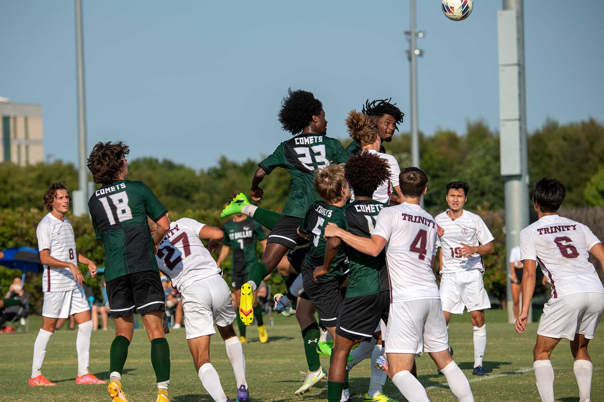 dougfejer's tweet photo. Well folks.......

20 years of photographing UTD Soccer this is #1.

The clock was counting down with 10 seconds to go in the match.

#3 headers a corner kick to defeat Trinity University 2-1.

@UTDCOMETSPORTS @UTDMensSoccer #whoosh https://t.co/TKPeA6FQLB