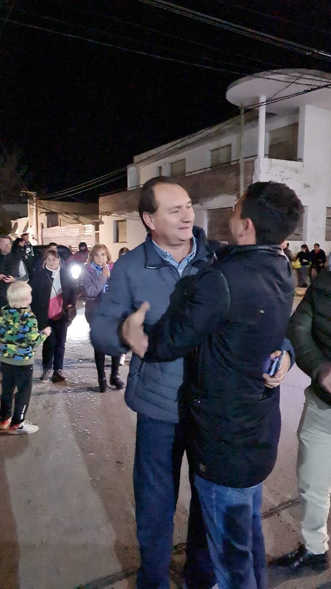 rodrigodeloredo's tweet photo. Felicitaciones a @saramajorel, @DellarossaPedro y todo Juntos! Marcos Juárez es el Kilómetro 0 para la recuperación de la provincia. El corazón de la Córdoba productiva le dijo no a Hacemos por Córdoba, venciendo al aparato publicitario y de encuestas del Gobierno Provincial. https://t.co/JanPO7GdLC