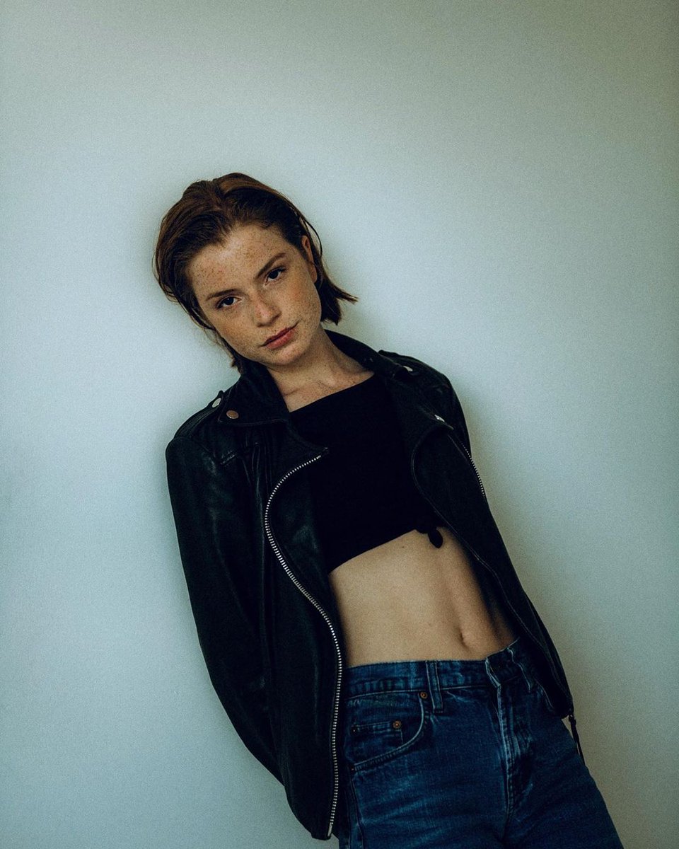 GingerMartian's tweet photo. #StrongSunday #SeductiveSunday @Getn2thebottom https://t.co/fm43skQFBl