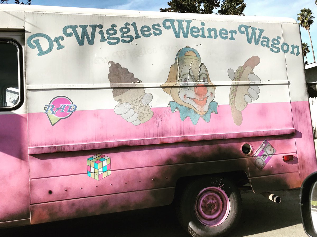 BosomMom's tweet photo. A van id get into 😏 https://t.co/zi3rpaDjVG