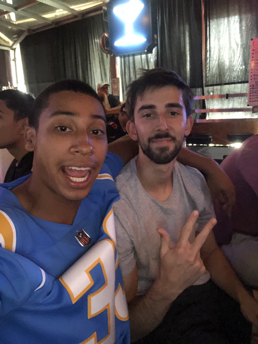 diegoallardo_'s tweet photo. 1-0 @jtblazona @chrisblazona https://t.co/23UbrDmmgB