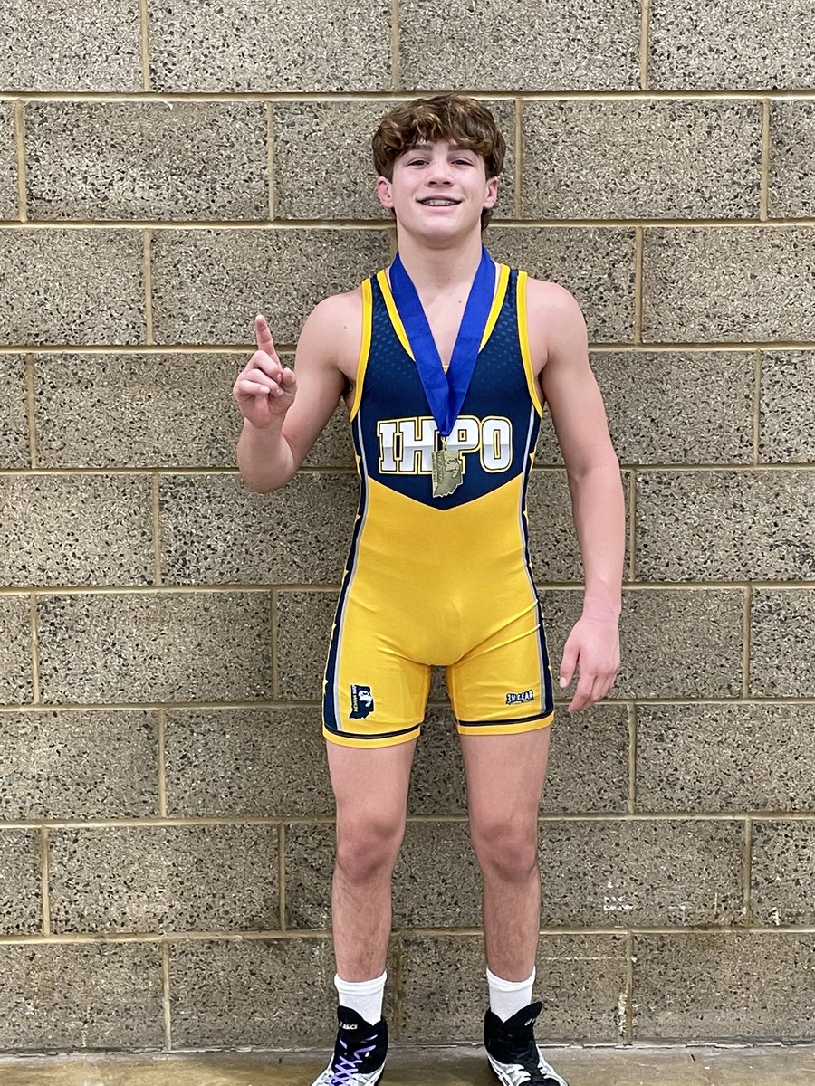 HockadayMelissa's tweet photo. Jake got it done! #116lbs IHPO 2022 Champ!! @IndianaMat @BHSDogsWrestlin https://t.co/Jk26JQkHza