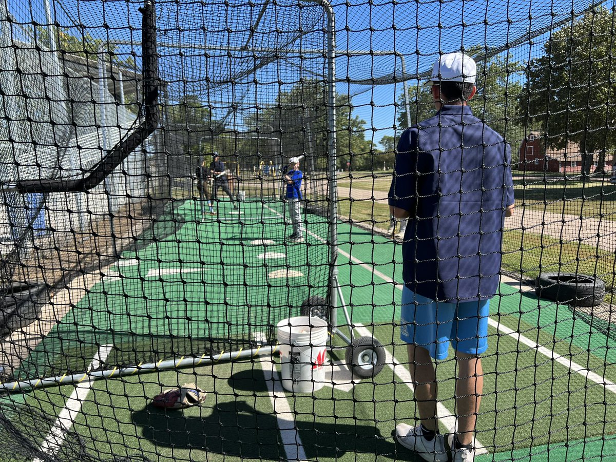 DSU_Baseball_'s tweet photo. Our players enjoyed day 1 of team camp with the Hamlin Baseball Association. 

Thank you to @AlecDemaria53 for coordinating the camp and @CoachMyles18 for his assistance.

We’re looking forward to the next few camp sessions with the HBA players. https://t.co/XCWhUFcEQq