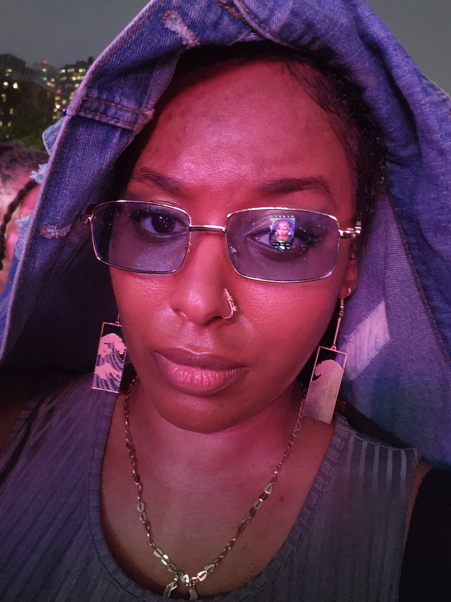 REDinFamy's tweet photo. @SkyesWorld and I Waiting for @iamluckydaye at #Afropunk Rain and all stay tuned for #Cultur3Cod3 on our recap of the Festival on https://t.co/YAwbQlQa8y https://t.co/sQNyoEvdKb