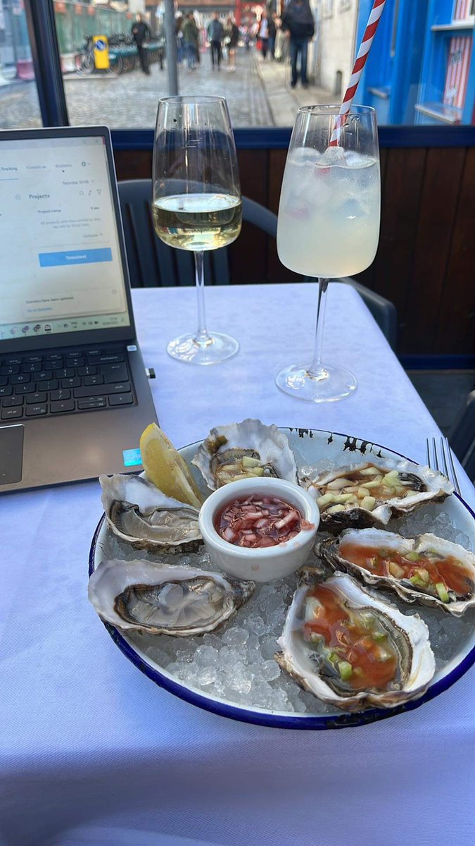 Sauvignon Bláithín ❤️🖤 🤍💚 tweet media