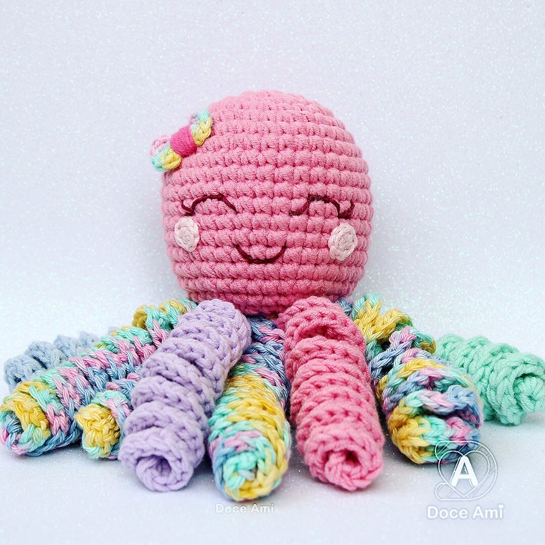 doceami's tweet image. Candy Octopus 🐙 

Candy colors and yarn mix special to the baby's touch.

instagram.com/doceami