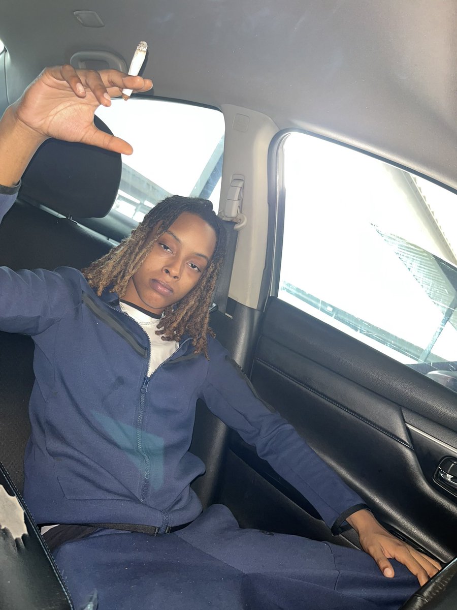 liilkee_'s tweet image. #locupdate