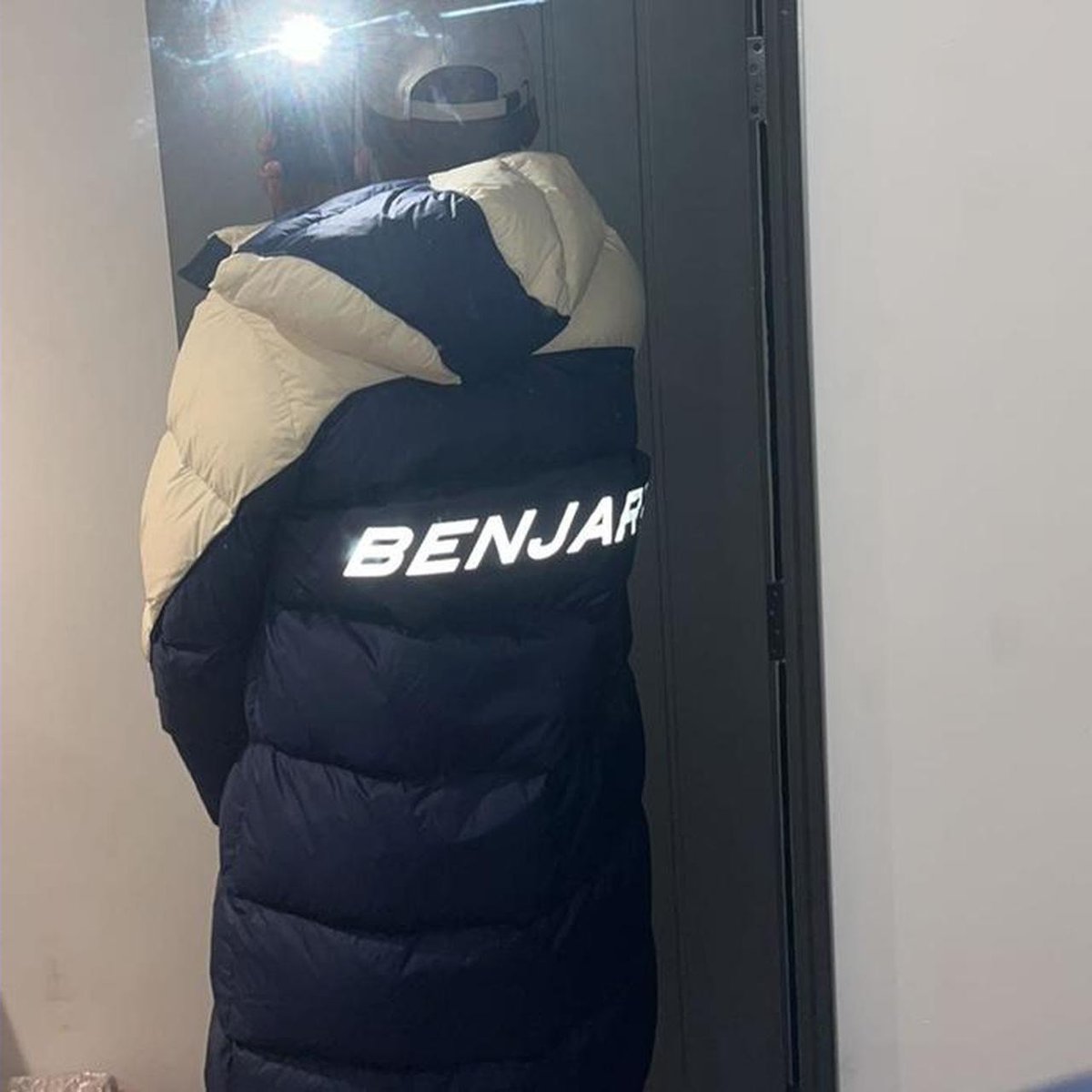pufferjworld's tweet photo. #benjart #pufferjacket #downjacket #puffercoat #downcoat #pufferfetish #downfetish #pufferjacketfetish #downjacketfetish #puffercoatfetish #downcoatfetish #jacketfetish #coatfetish https://t.co/s3iFNLMNAf