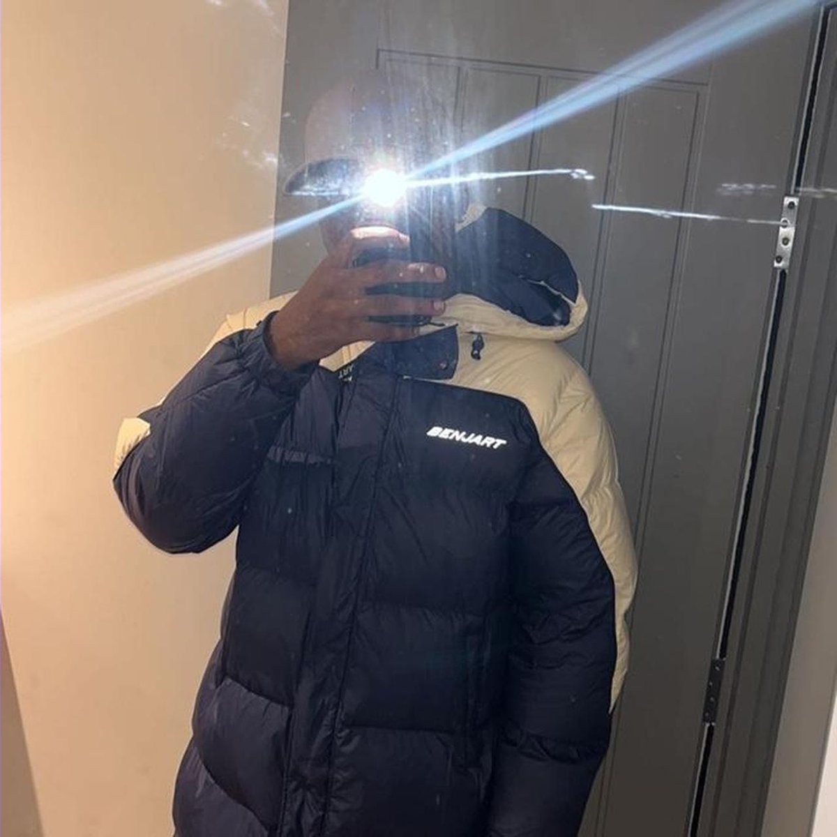 pufferjworld's tweet photo. #benjart #pufferjacket #downjacket #puffercoat #downcoat #pufferfetish #downfetish #pufferjacketfetish #downjacketfetish #puffercoatfetish #downcoatfetish #jacketfetish #coatfetish https://t.co/s3iFNLMNAf