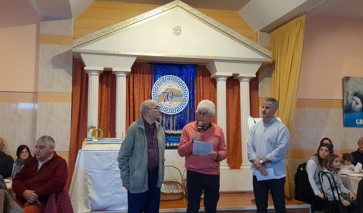 fernandorizzi1's tweet photo. Acompañamos a la #ColectividadHelénica en el 70 aniversario de la institución que nuclea a los griegos de Mar del Plata y sus descendientes.
Nos sentimos #filohelenos !! https://t.co/IQaCPji817