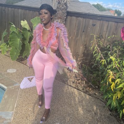 AishaJaye_'s tweet photo. #NewProfilePic https://t.co/i0AevxCIFW