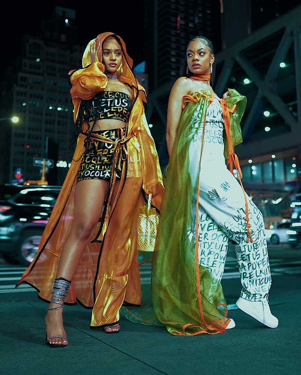 iamtaylorjasmin's tweet photo. A movie! 🎥 #NYFW #EverydayDrama @sprayground @ocolaaofficial https://t.co/V2L1lklL8V