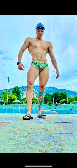 KEN ZAENZ’s pics and videos