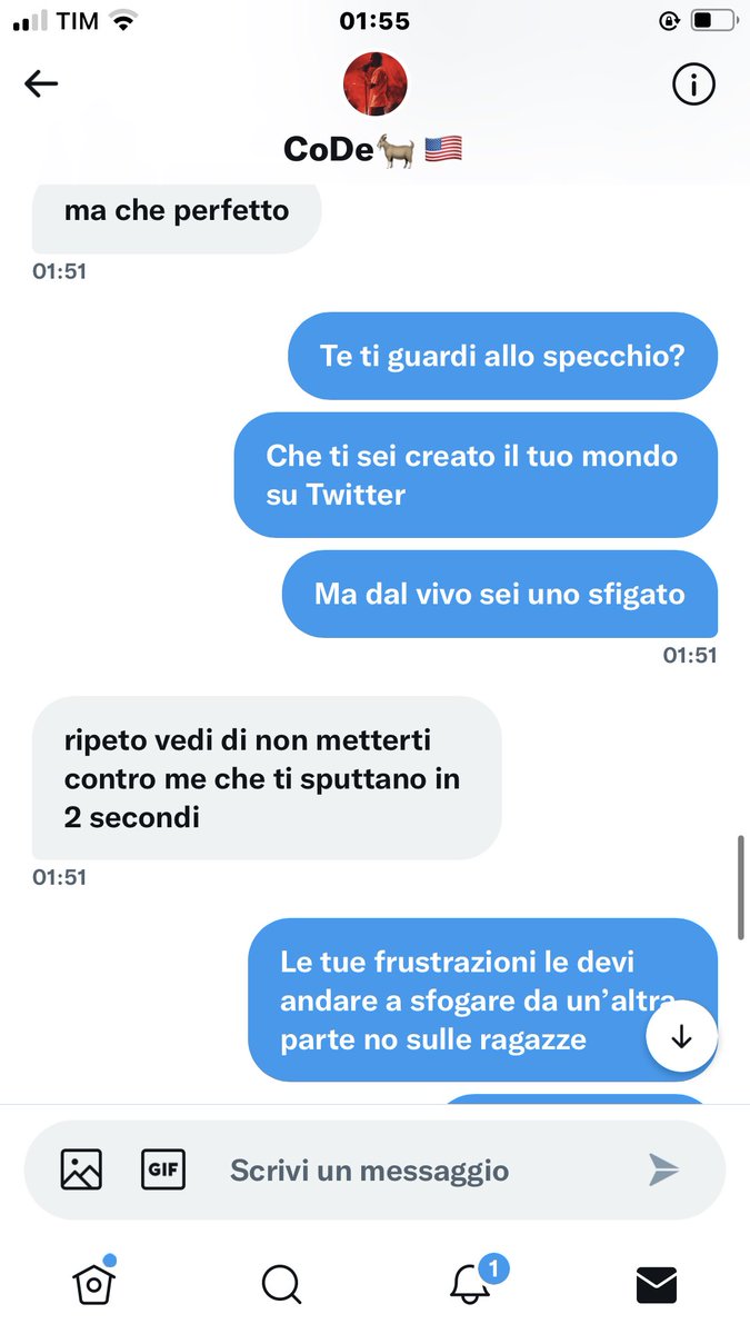 veri1211's tweet photo. La gente fa schifo, ripostate e bloccate sto ragazzo che scrive a tutte https://t.co/s6eOfNthyA