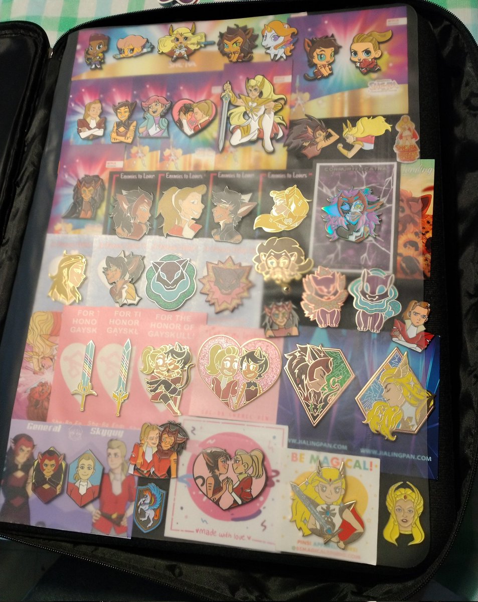 HauntedByCatra's tweet photo. Yay finally done!! 🎉
#pinfolio #catradora #catra #adora #pins #spop #shera #SheraandthePrincessesofPower #collection #collector https://t.co/BxcJG36qIs
